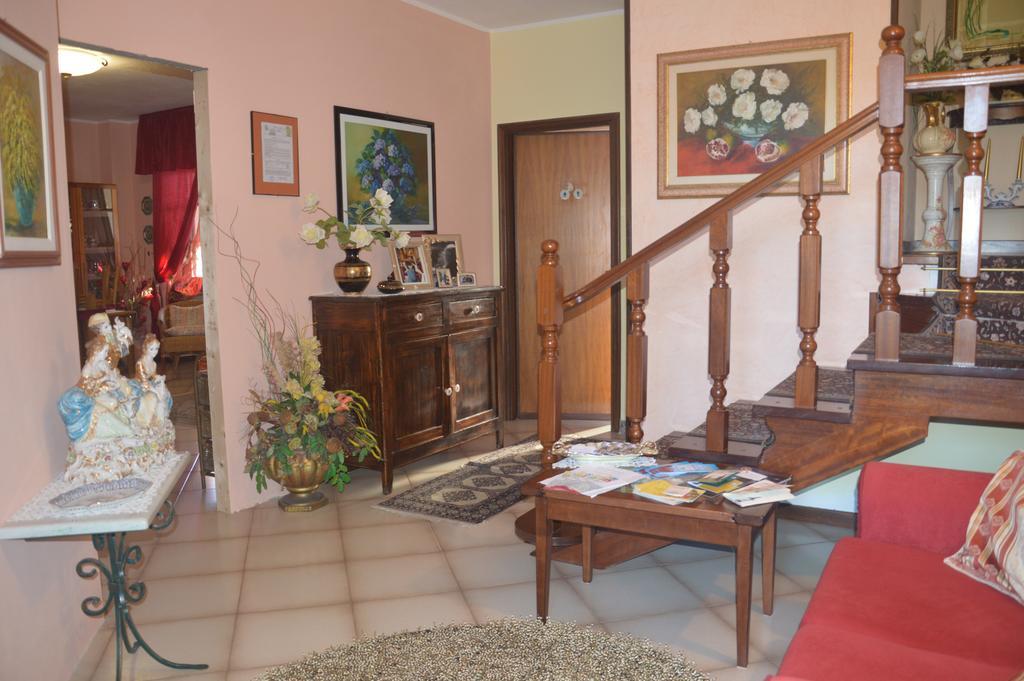 B&B Fra E Fe Arborea Exteriér fotografie