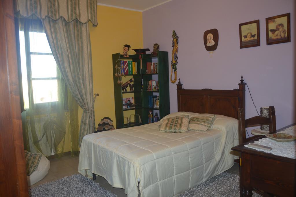 B&B Fra E Fe Arborea Pokoj fotografie